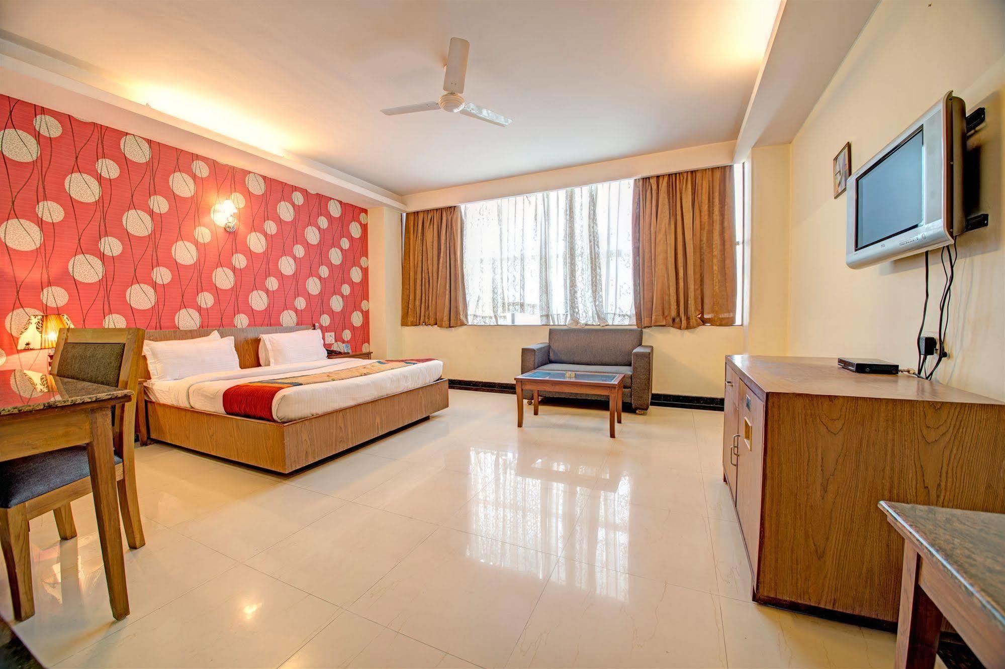 Hotel Pr Residency Амритсар Экстерьер фото